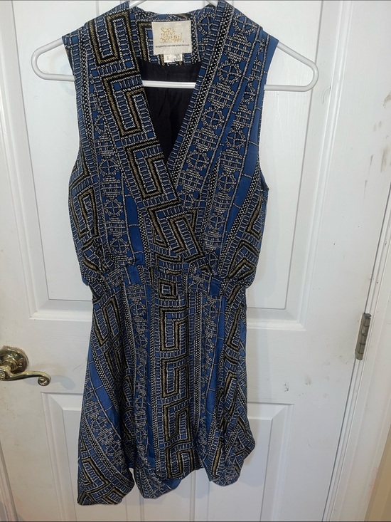 Sara Berman Dresses & Skirts - Sara Berman 100% Silk Dress Small Asymmetrical Hem Blue Print Lined